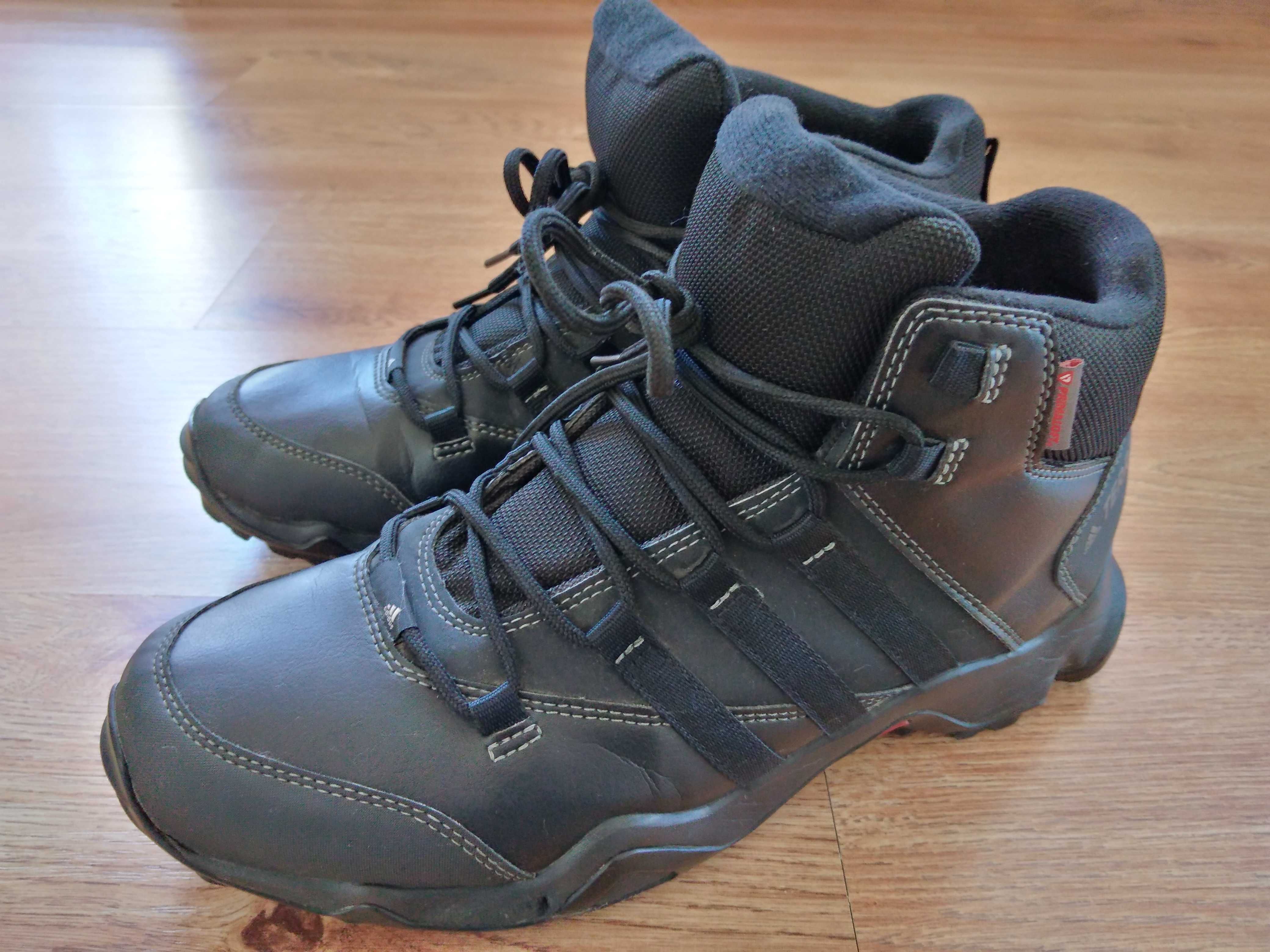 Спортни обувки Adidas Terrex