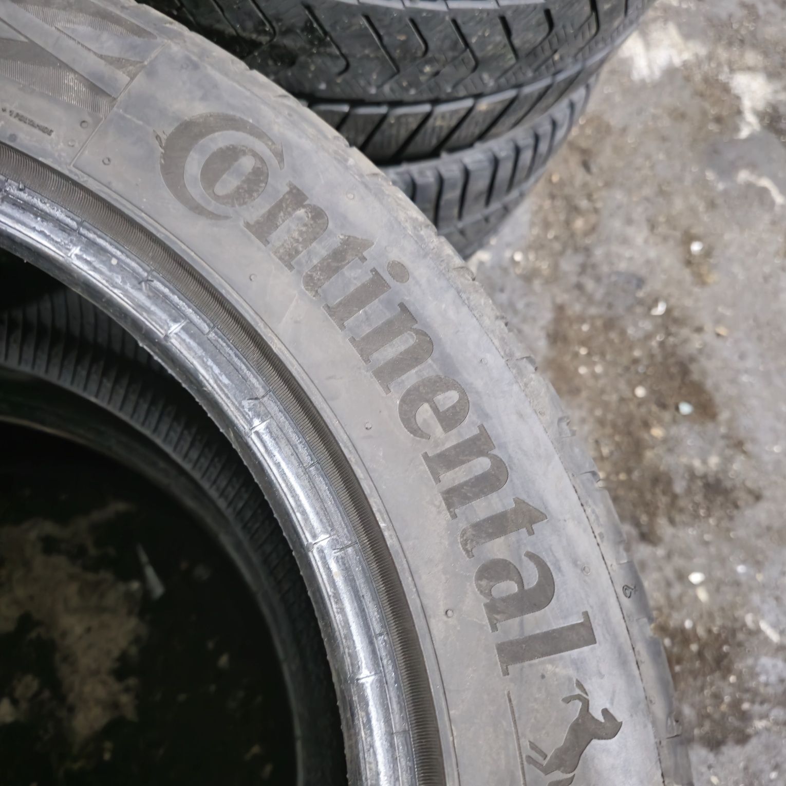 2x 225/55/18 VARA CONTINENTAL 2023 5MM Stare impecabila