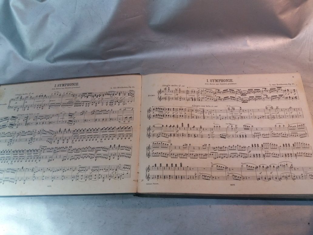 Beethoven simfonia carte din anii 60" de partituri veche de colecție
