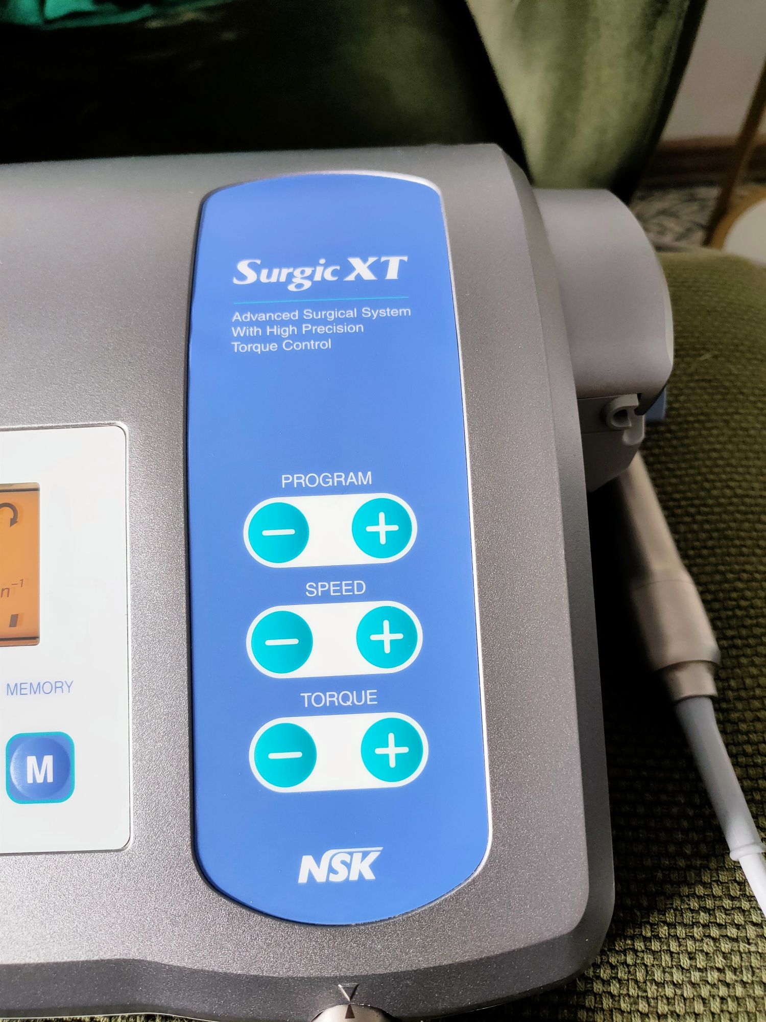 Fiziodispenser NSK Surgic XT - stare perfecta, implantologie chirurgie
