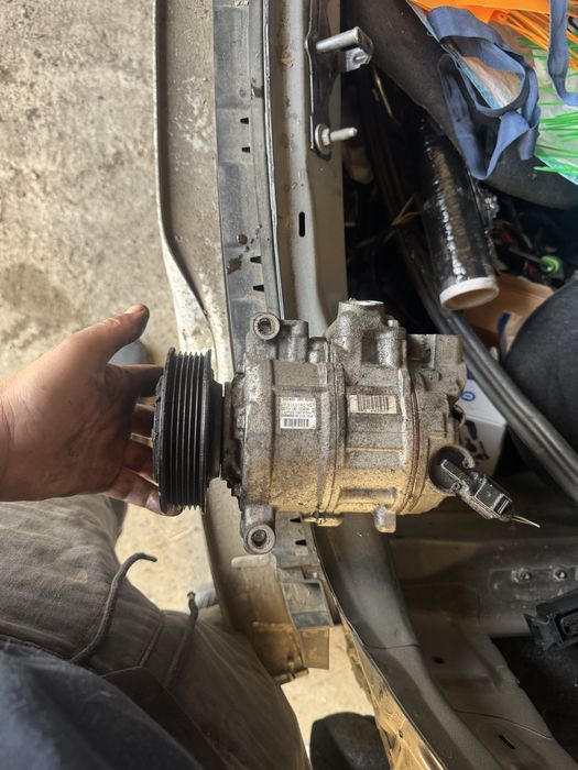 Compresor AC audi a6 c7 2.0 tdi 177cai