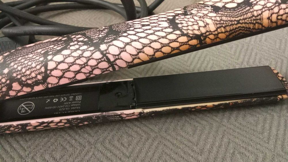 Aparat de îndreptat Golden Curl - calitate de marcă