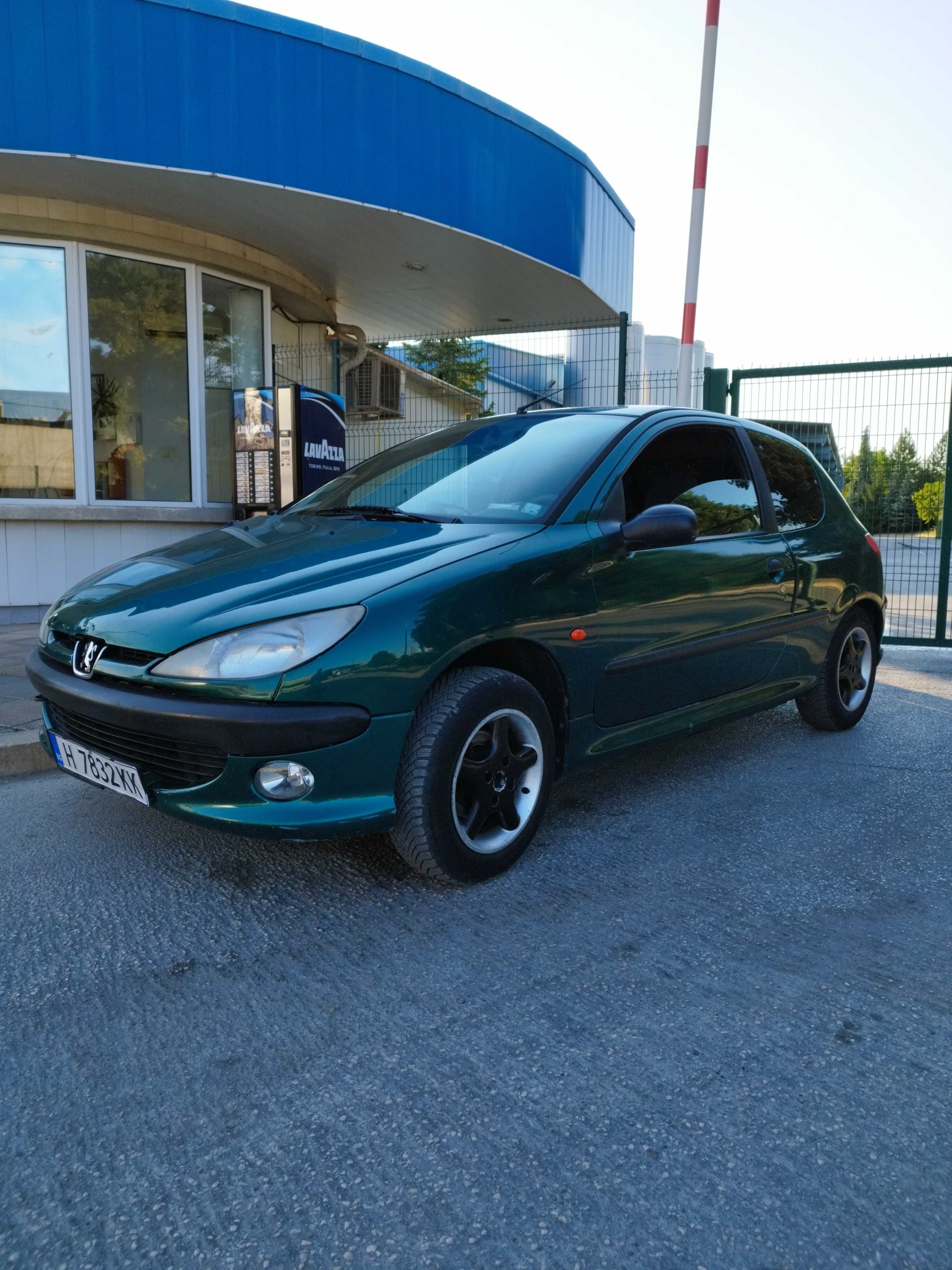 Peugeot 206 бензин 1.4