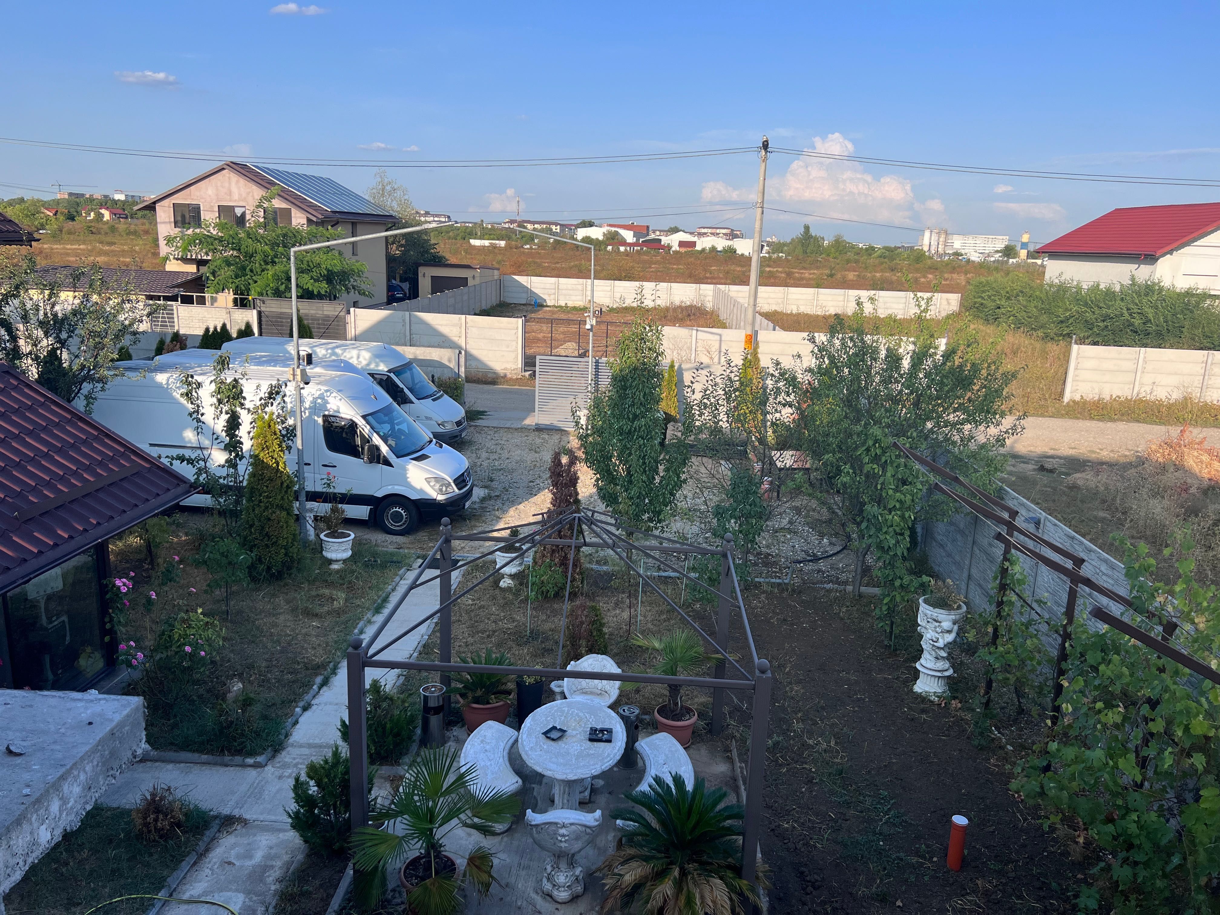 Vand casa individuala, la rosu- 130.000 Euro, an constructie 2023