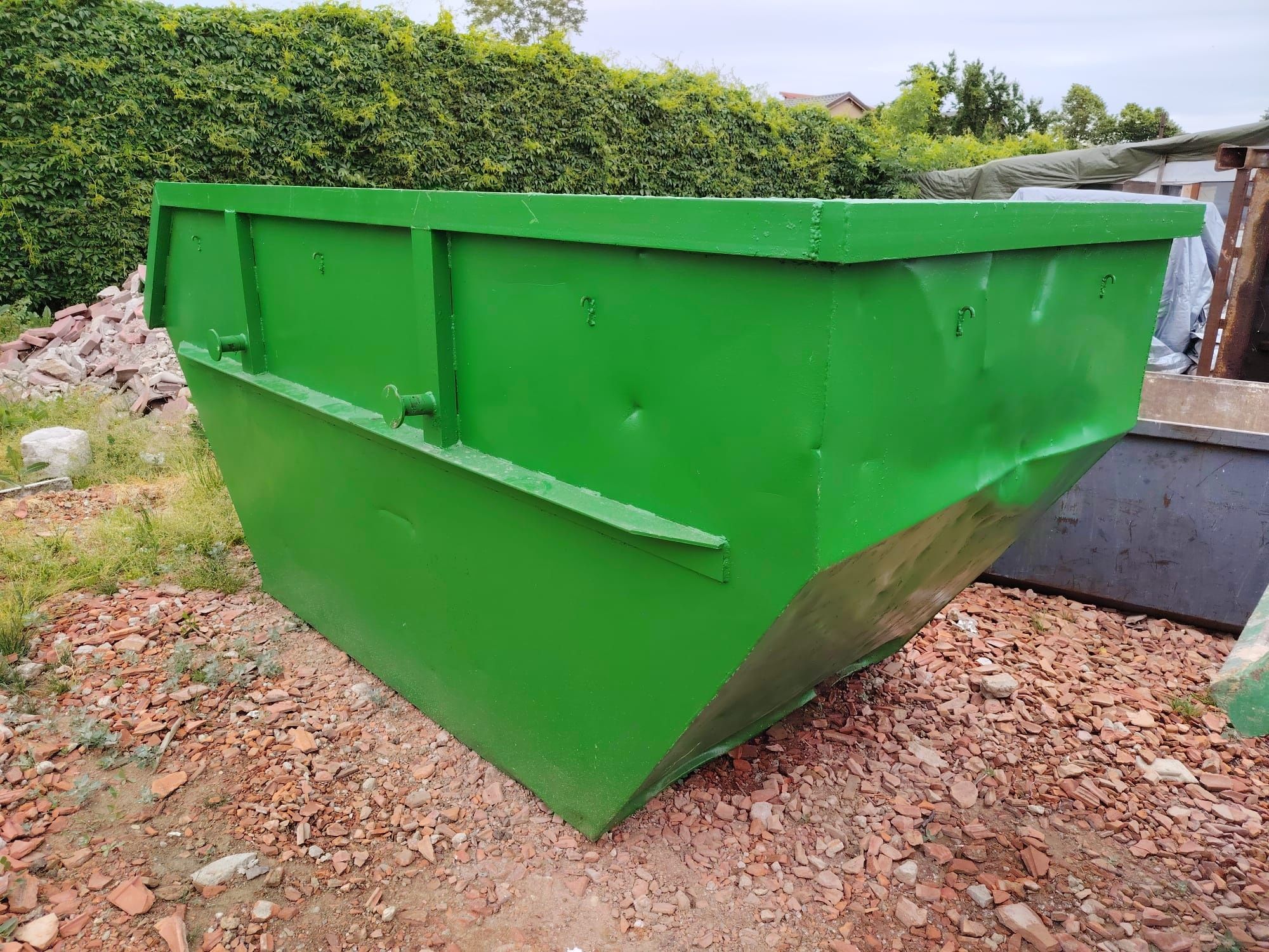 Inchirieri container moloz debarasare moloz