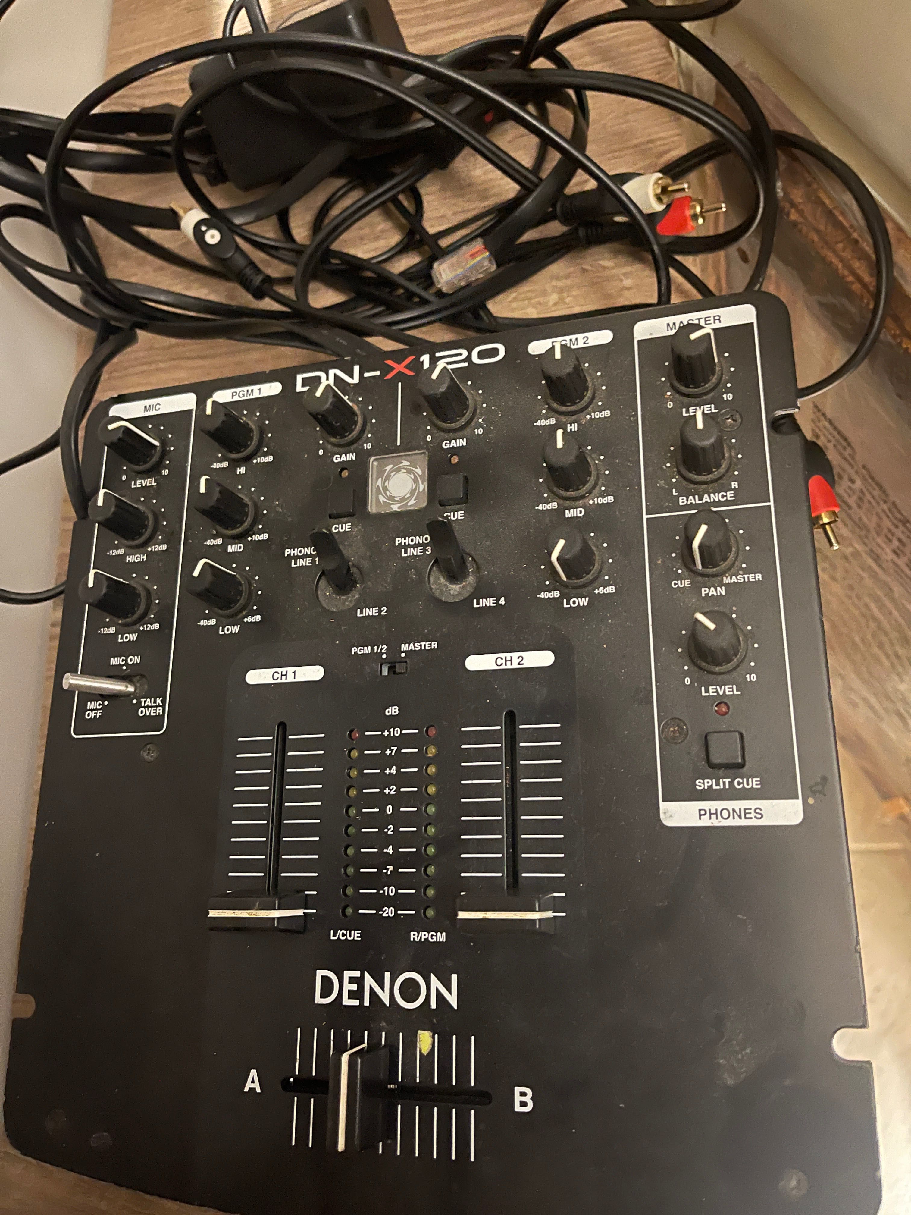 Mixer Denon 2 канала