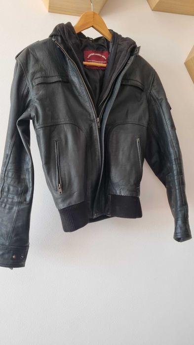 Стилно готино мъжко кожено яке