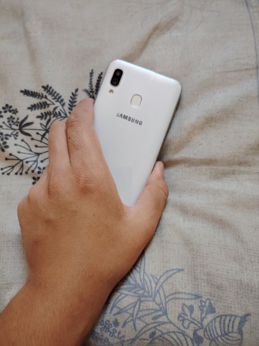 Samsung A30 Holati Ideal tinniq