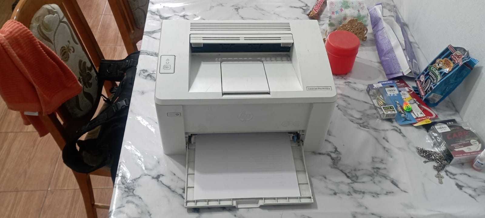 Принтер лазерный НР102