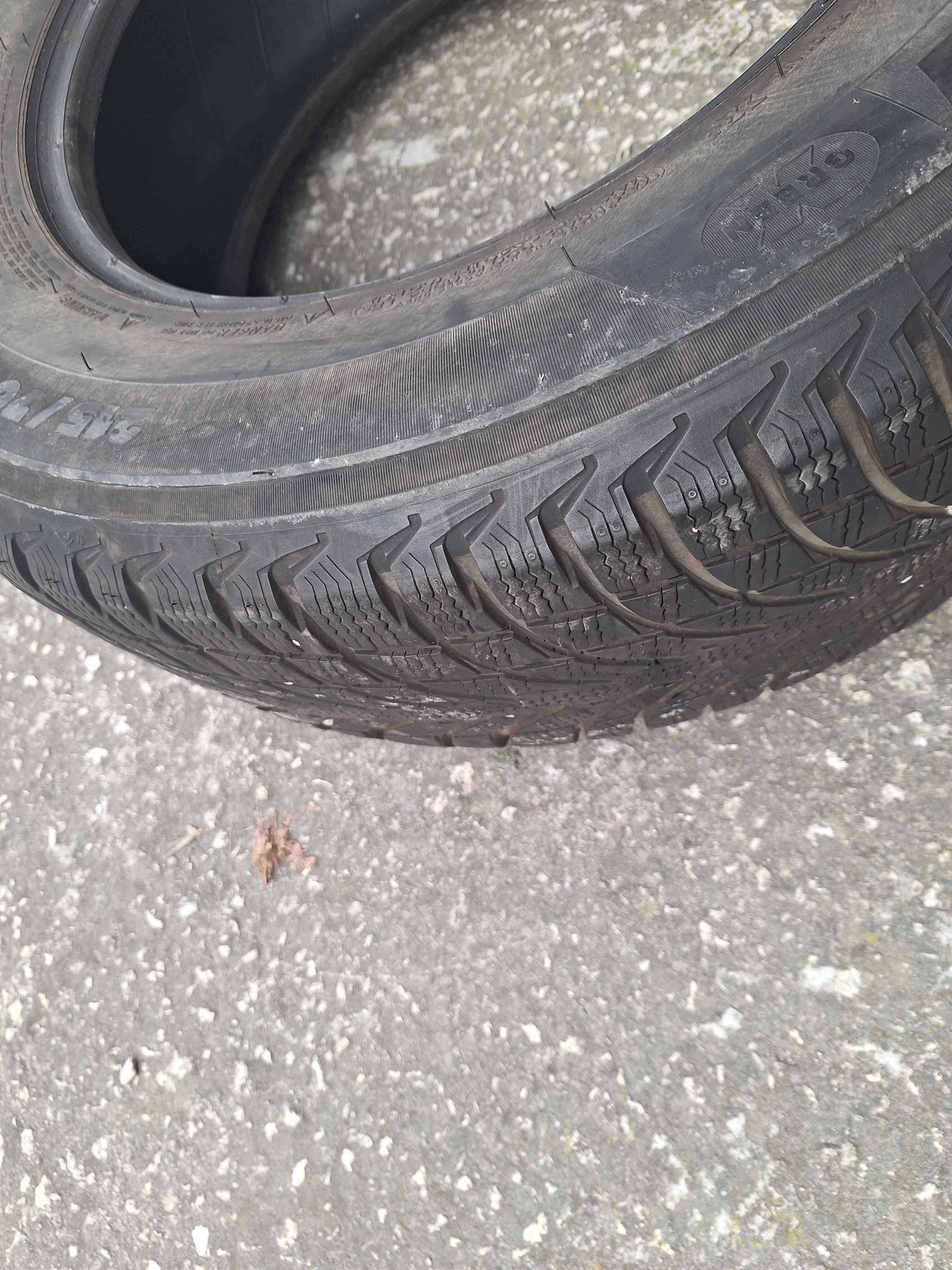 215/70/16 Michelin Latitude Alpin 4бр зимни гуми за джип/ SUV