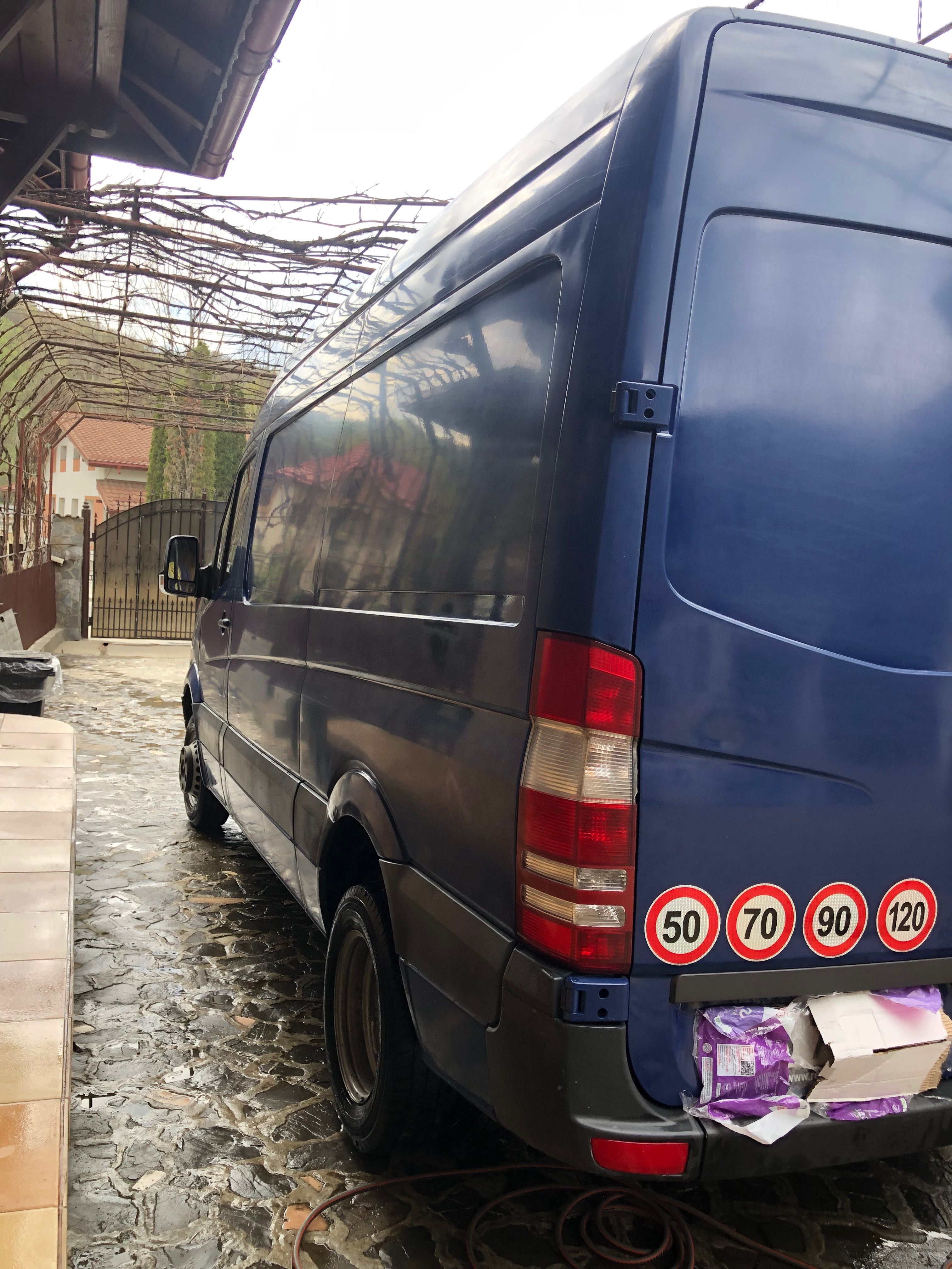 Se vinde Mercedes Sprinter 516