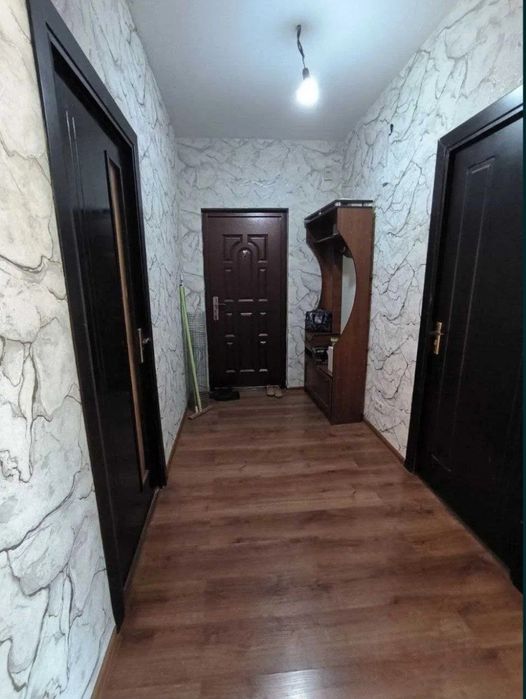 Срочно продаётся квартира в Чоштепа 3/7/7