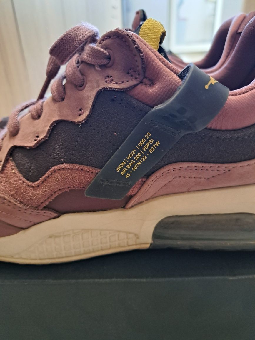 Маратонки AIR Jordan