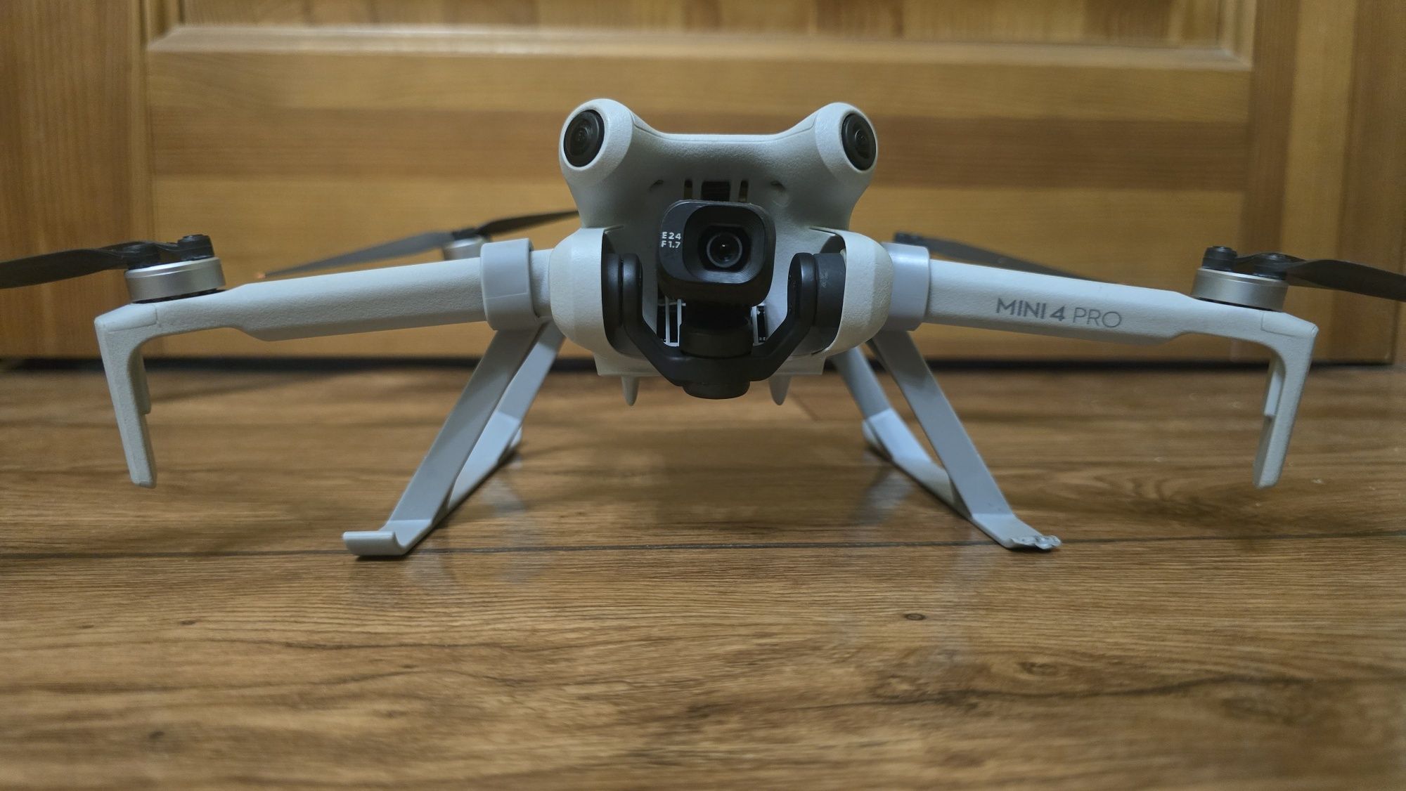 Дрон DJI Mini  4 pro Fly Combo Plus (DJI RC 2) GL