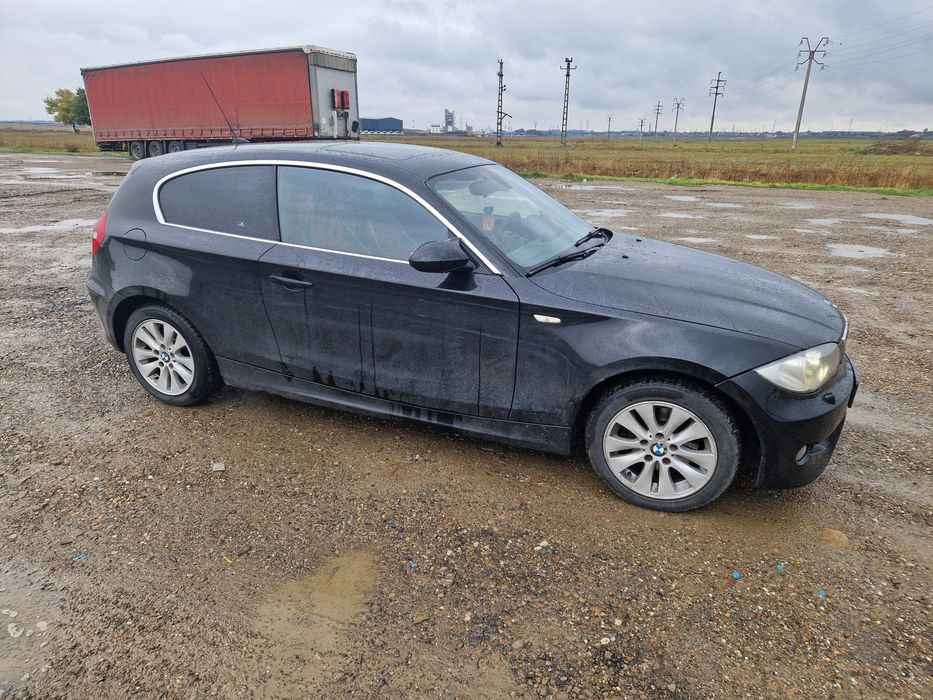 Vând BMW seria 1 120D N47