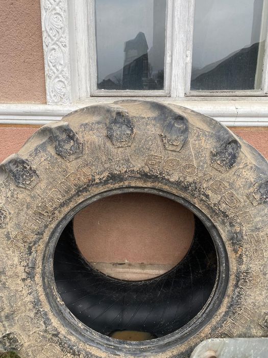 Anvelope agricole 600/65/28