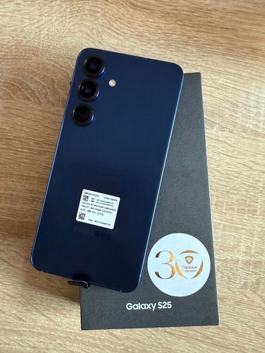 Самсунг Galaxy S25