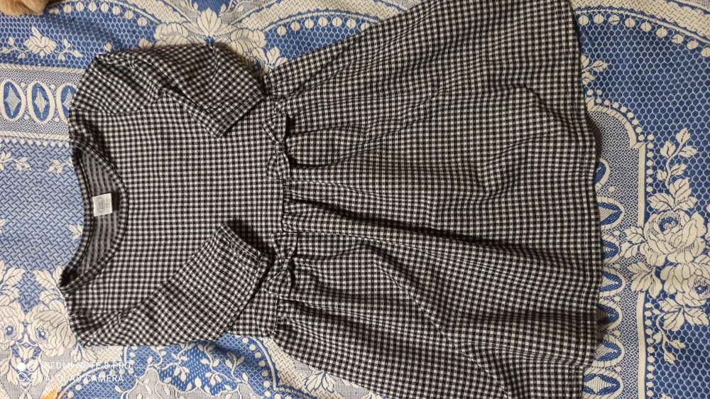 Дрехи за момиче различни размери