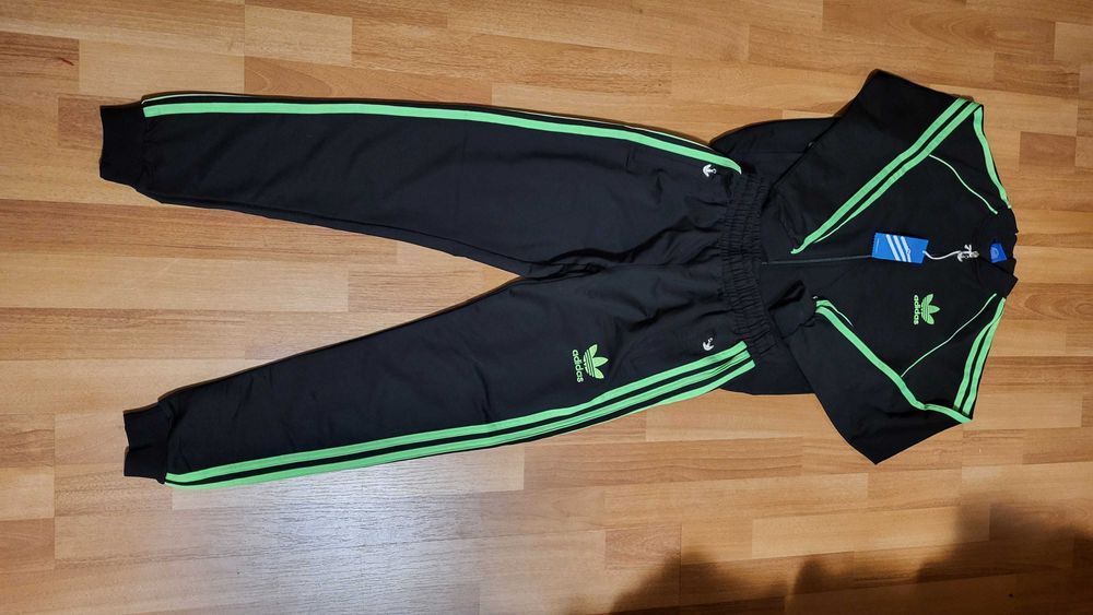 Trening de fete,negru