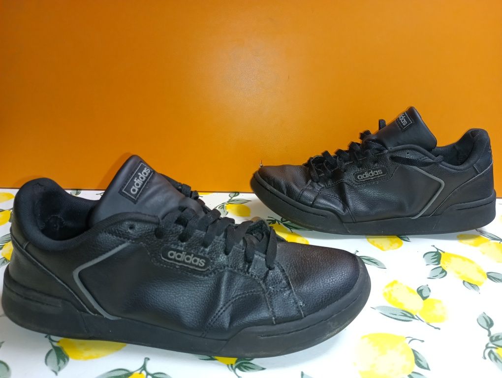 Adidas кожени N 45 - 29 лв