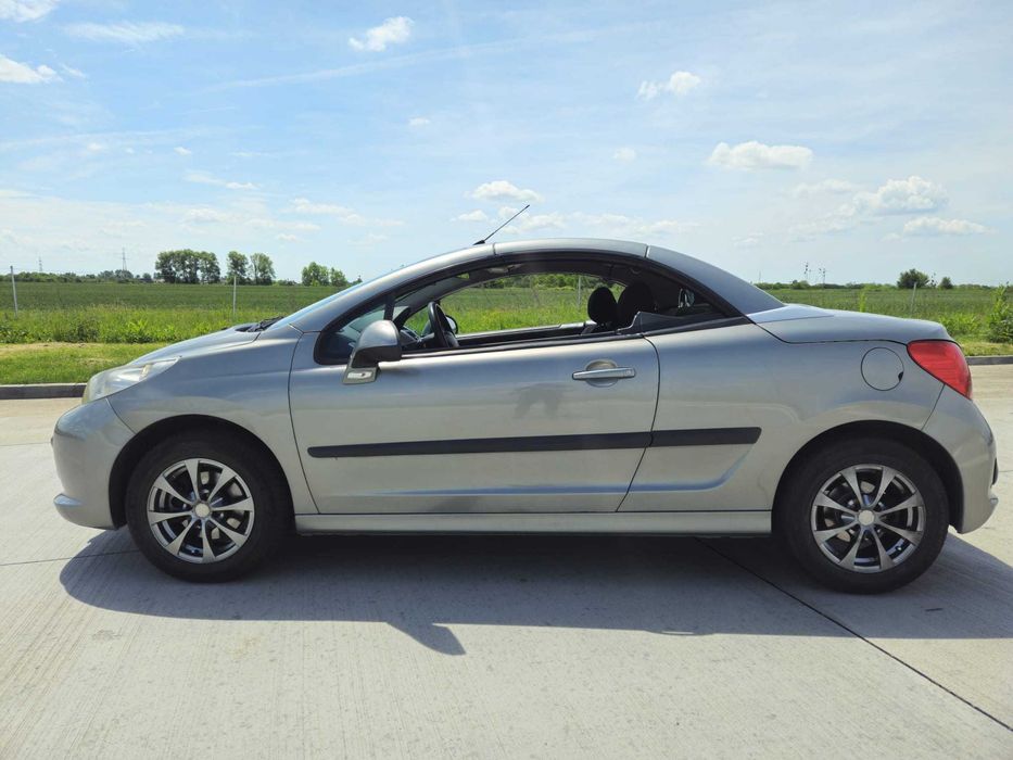 Vând Peugeot 207cc, cabrio