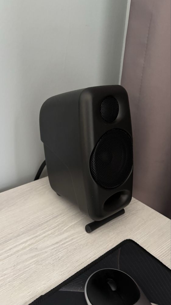 Студийные мониторы IK MULTIMEDIA iLoud Micro Monitor
