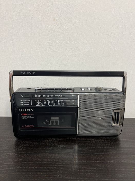Radio Casetofon Sony - 4 Benzi FM, MW, LW, SW