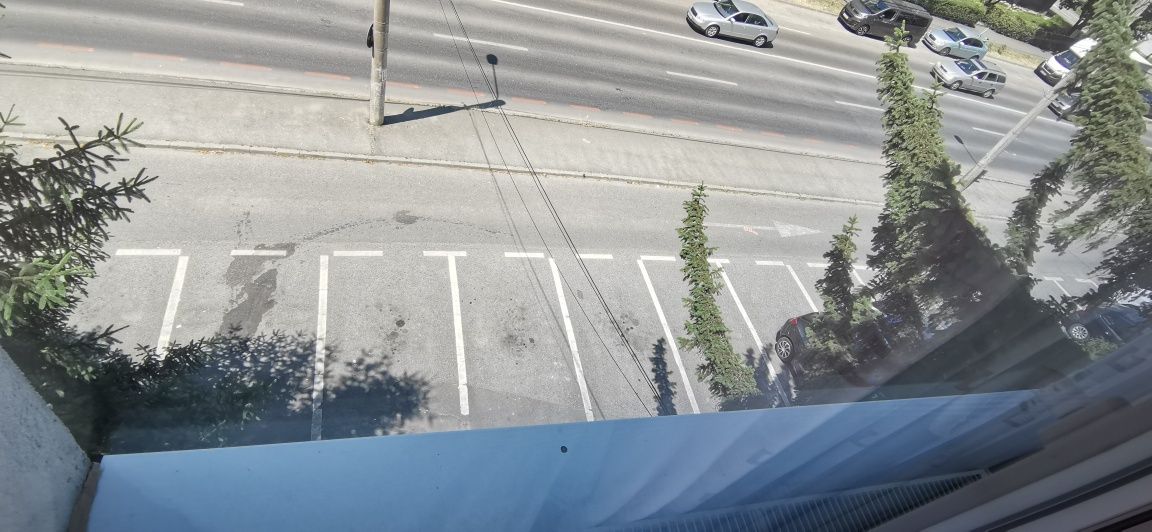 Proprietar, închiriez apartament str Rahovei