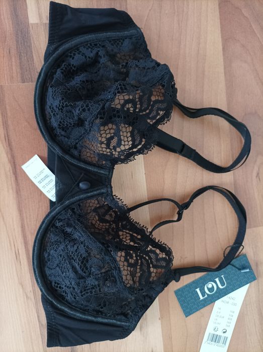 Lou Parish Chantelle 75B/ 80B луксозен сутиен