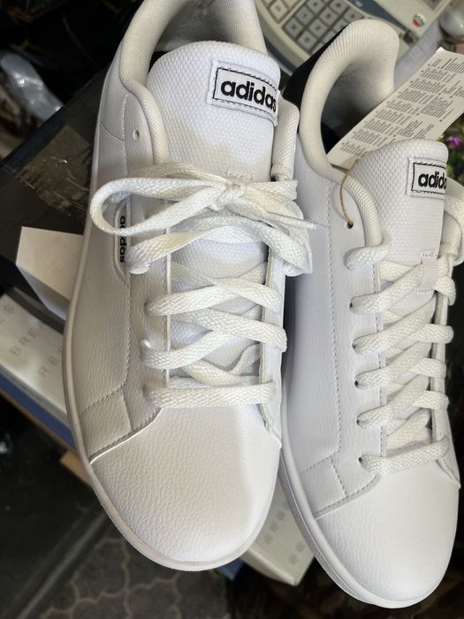 Маратонки Adidas 43.5