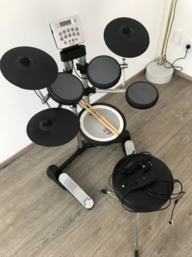 Set tobe ROLAND HD3 + scaun