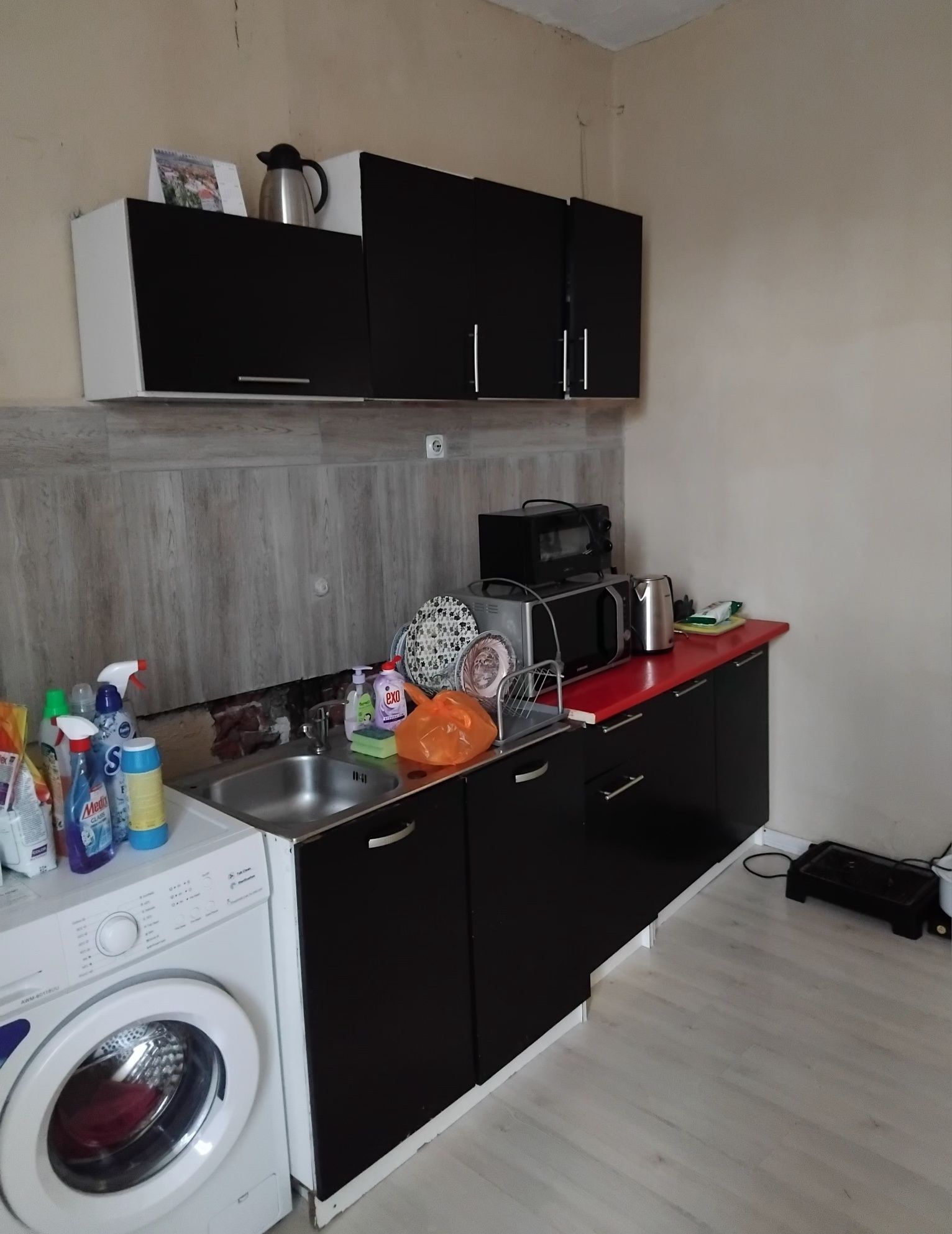 Продава етаж от къща в гр.Дупница