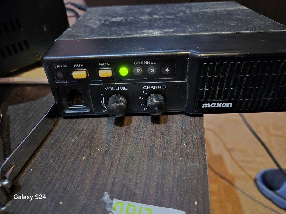 Радиостанция Maxon E111  VHF