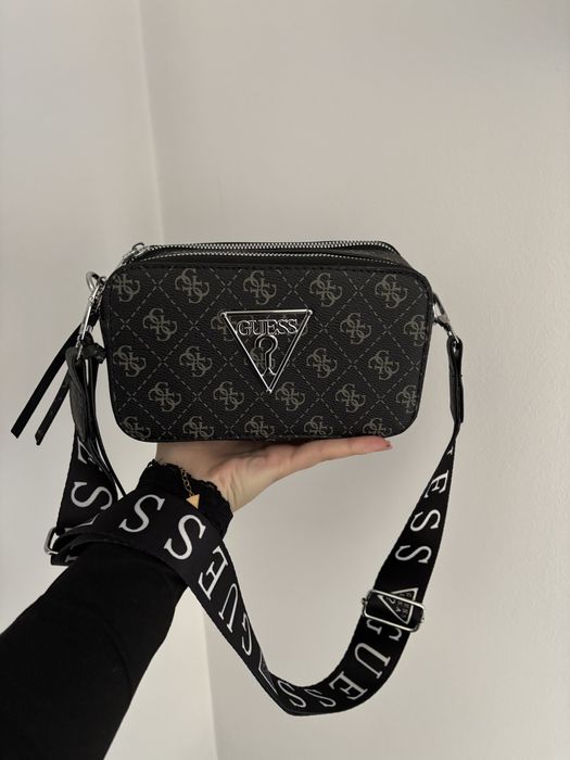 Vand geanta noua guess