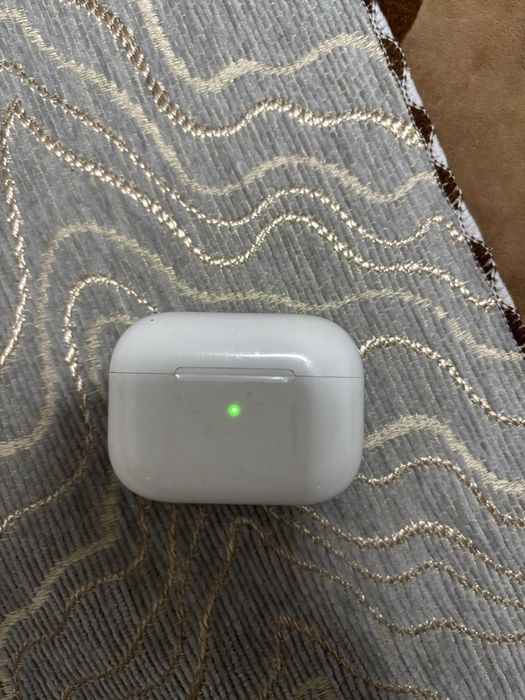 Продам, наушники AirPodsPro