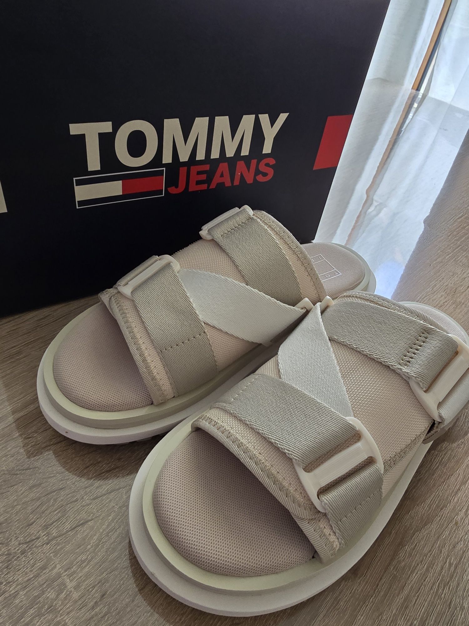 Чехли Tommy Jeans 40 номер