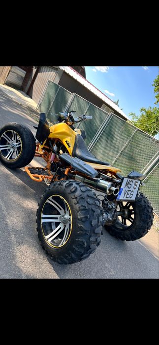 Vand atv 250 de strada