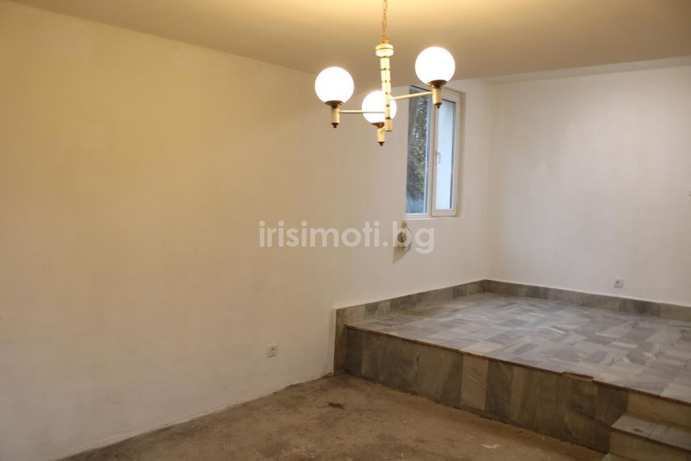 Продава се Тристаен апартамент в София, Карпузица - 120 кв.м за 1650 €/кв.м - Снимка #3