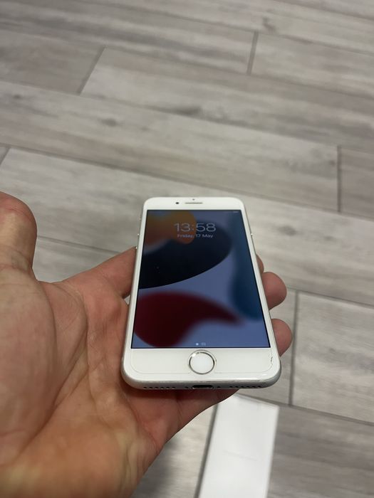 Iphone 7 батерията не му е сменяна!