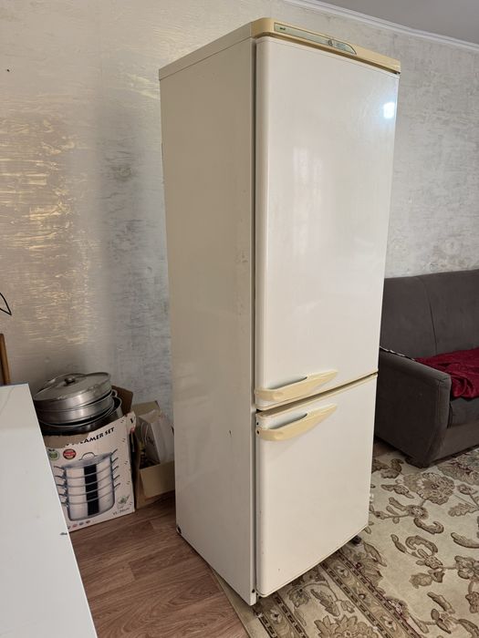 Продается холодильник Б/у