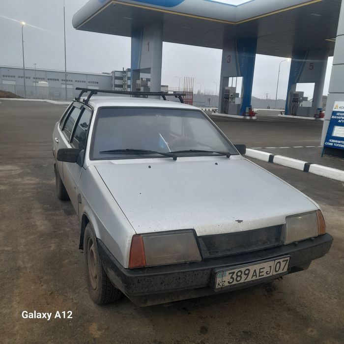 Продам авто ваз 21099