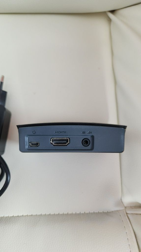 Raspberry Pi 3B+ cu incarcator, carcasa si card 32 GB