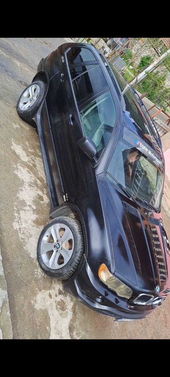 Vînd Bmw x5 e53  perfect funcțional la Bret bun