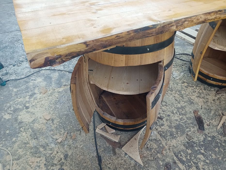 Bar forma de L cu blat masiv