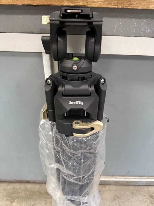 Статив Smallrig 3751 с тежка флуидна глава AD-01