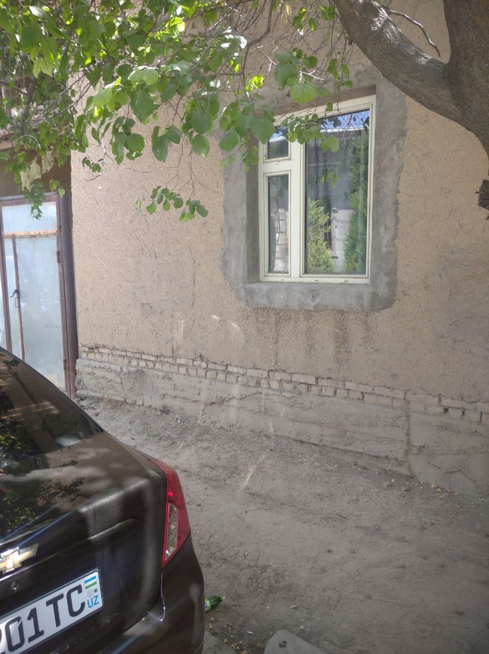Dormon 2.5 sotix Uchastka sotiladi