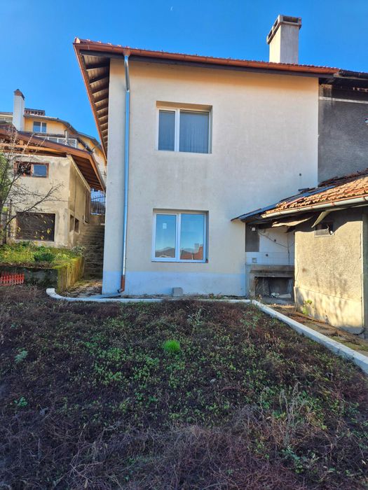 Къща в  гр.Троян