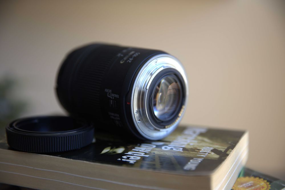 Canon RF 24-105 mm f/4-7.1 IS STM