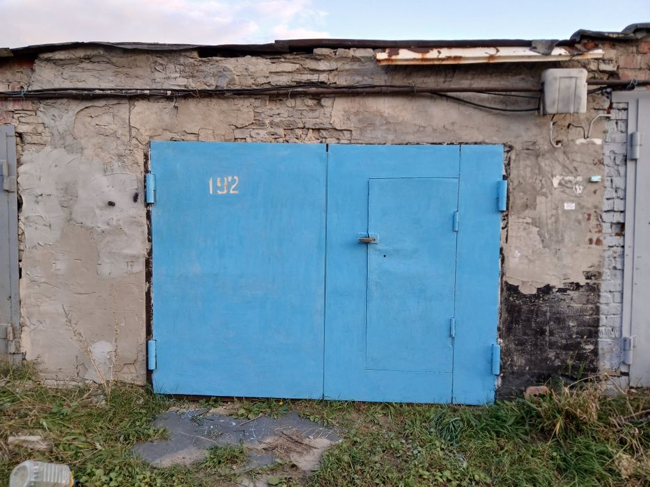 Продам Гараж район КШТ