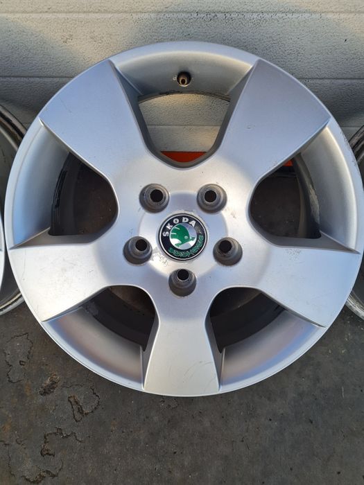 Оригинални джанти за ШКОДА SKODA VW SEAT AUDI R15 5x112 ET38 6.5J